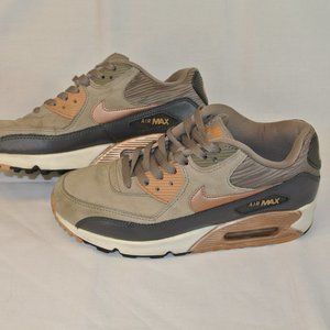 Nike Air Max 90 Bronze Womens Shoes W8 768887-201